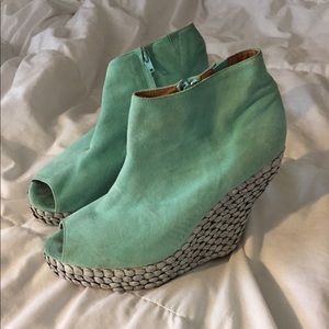 Jeffrey Campbell Havana Wedges Size 9.5